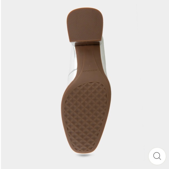 Metallic Silver Heels - Picture 5 of 7